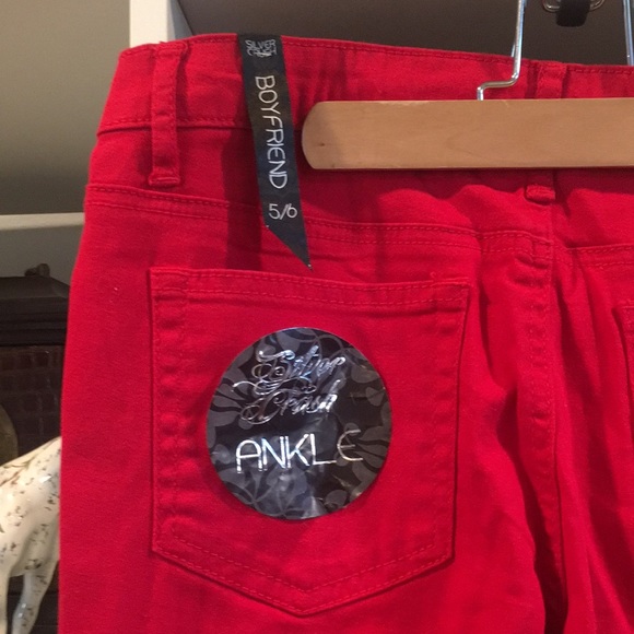 RIPPED BOYFRIEND JEANS by SILVER CRUSH - Picture 5 of 7